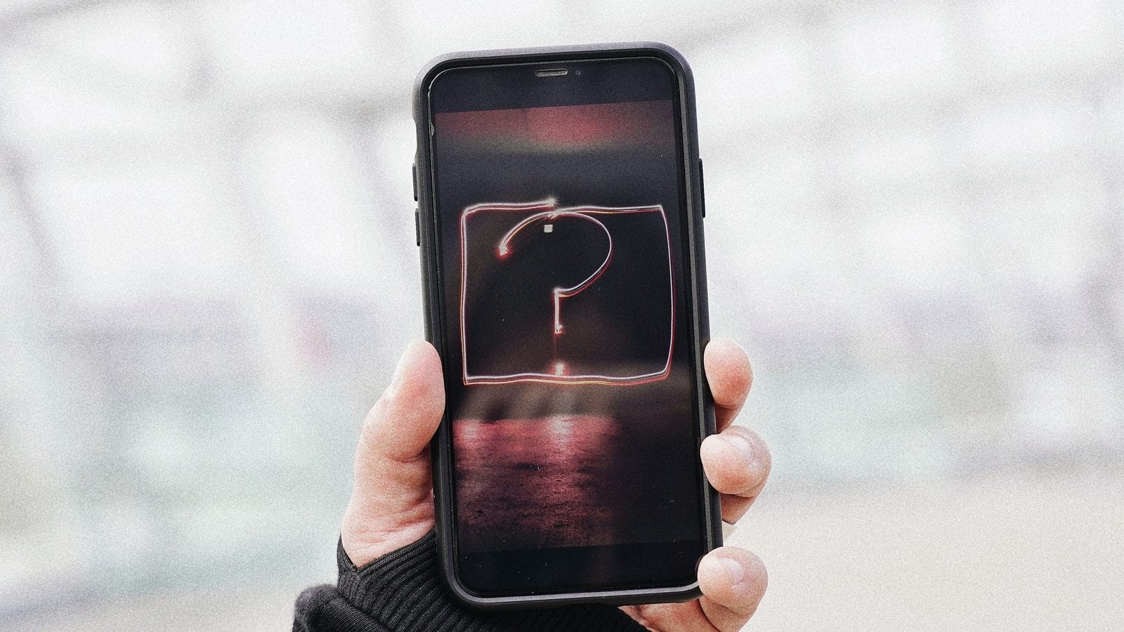 Cuestionario interactivo abierto en la pantalla de un teléfono
